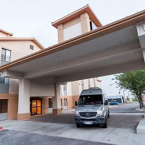 Americinn Hotel & Suites Denver International Airport